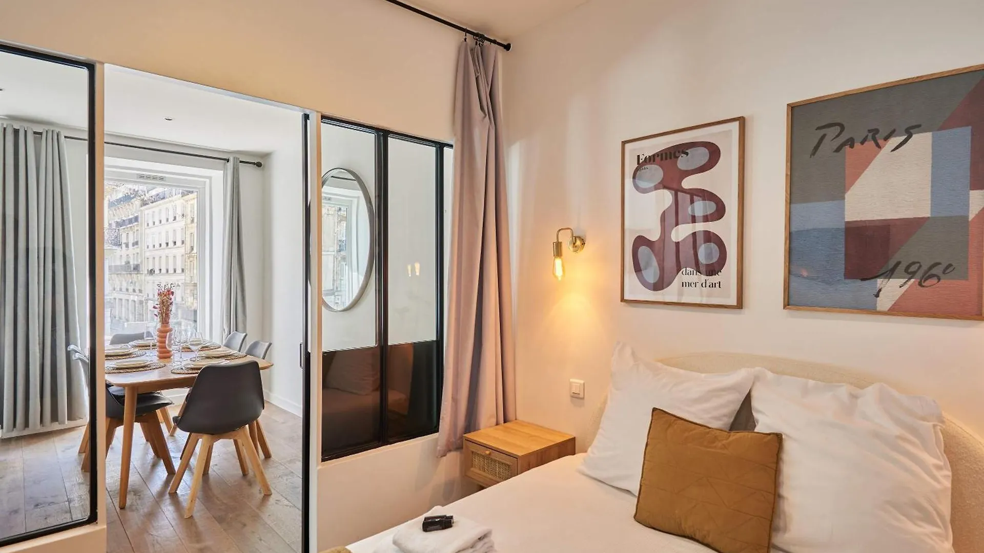 2 Bedrooms Center Of Apartment